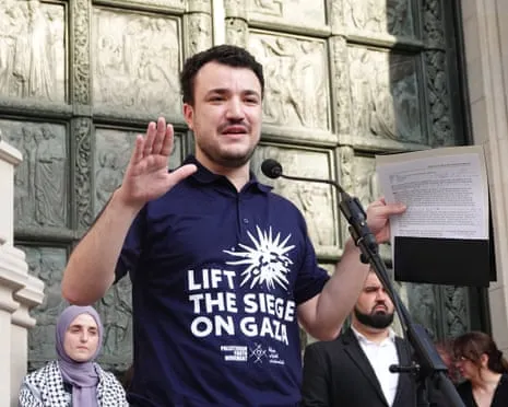American Immigration Judge Directs Removal of Pro-Palestinian Leader Citing Misrepresented Facts on Green Card Form